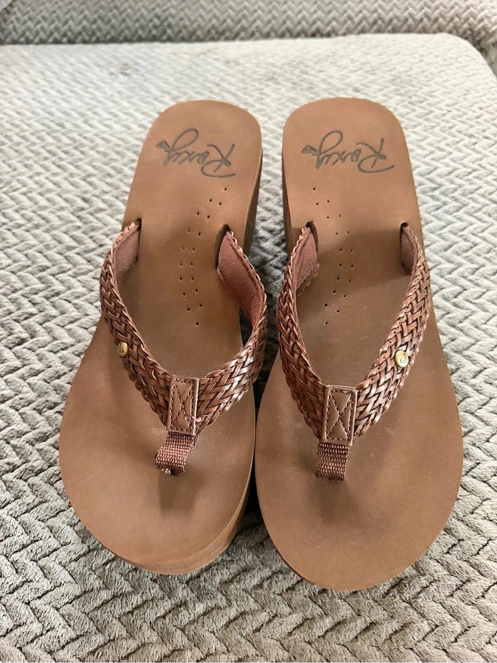 Roxy Women's Mellie Wedge Sandals, Coffee Brown leather Braided. Size 8.5